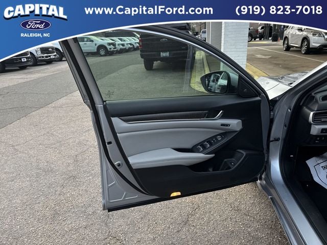 2020 Honda Accord Touring 2.0T