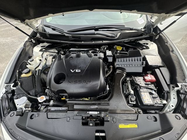 2023 Nissan Maxima SV