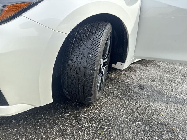 2023 Nissan Maxima SV