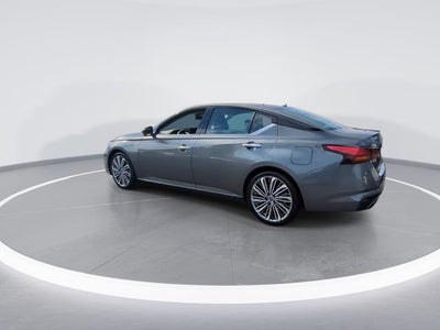 2023 Nissan Altima 2.5 SL