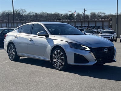 2023 Nissan Altima 2.5 SL