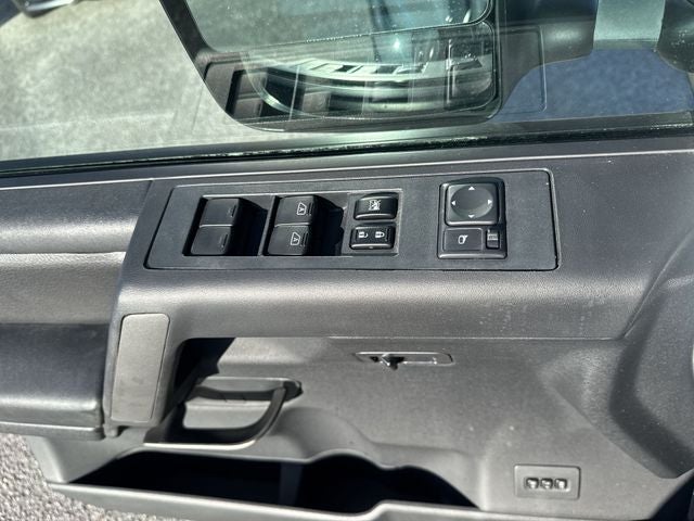 2013 Nissan Titan SL