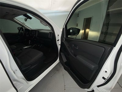 2022 Nissan Frontier S