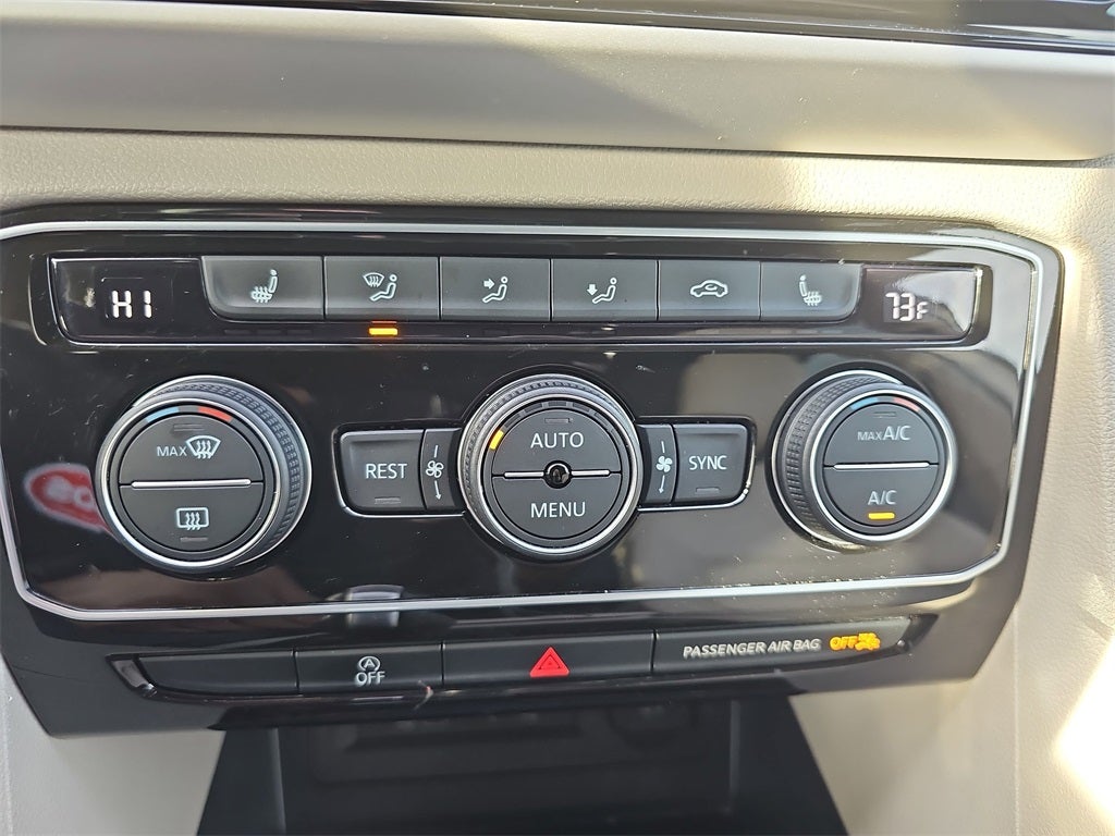 2023 Volkswagen Atlas 3.6L V6 SE w/Technology