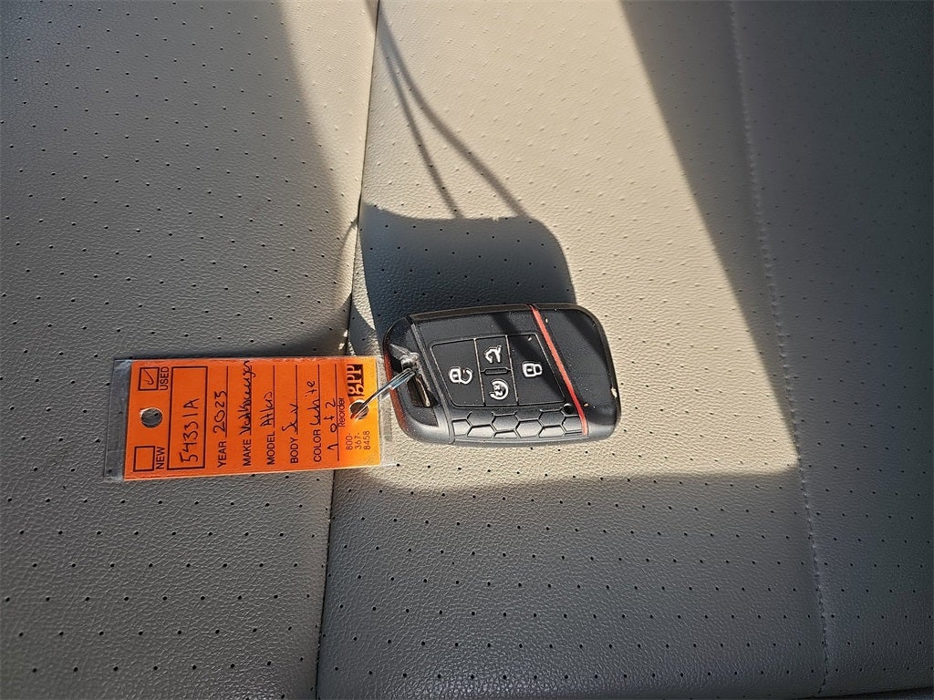 2023 Volkswagen Atlas 3.6L V6 SE w/Technology