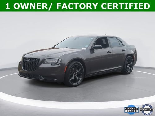 2021 Chrysler 300 Touring