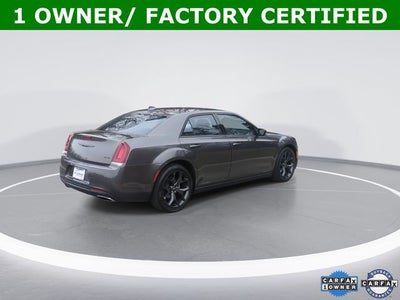 2021 Chrysler 300 Touring