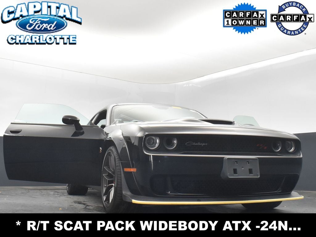 2022 Dodge Challenger R/T Scat Pack Widebody