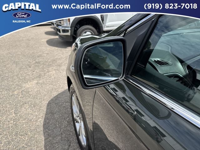 2024 Ford Edge Titanium