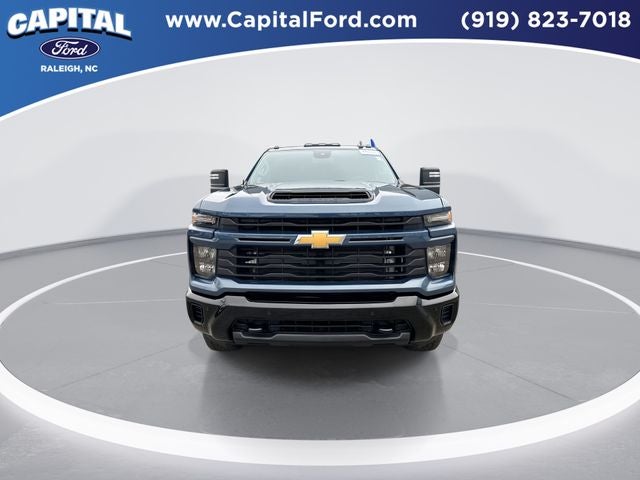 2025 Chevrolet Silverado 2500HD Custom