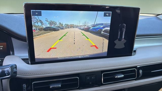 2023 Lincoln Nautilus Standard