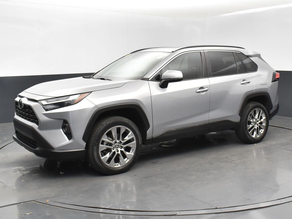 2022 Toyota RAV4 XLE Premium