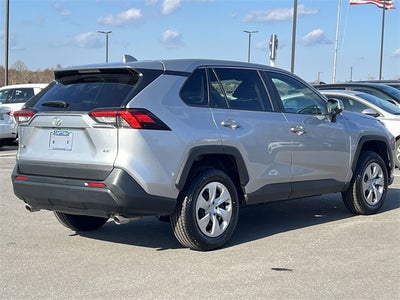 2023 Toyota RAV4 LE