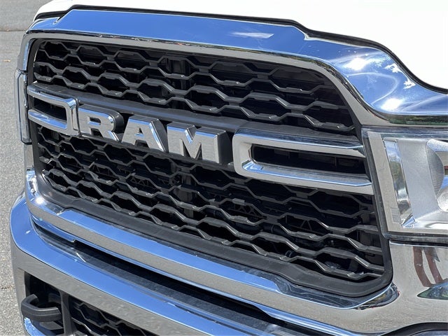 2024 RAM 3500 Tradesman Reg Cab 4X2
