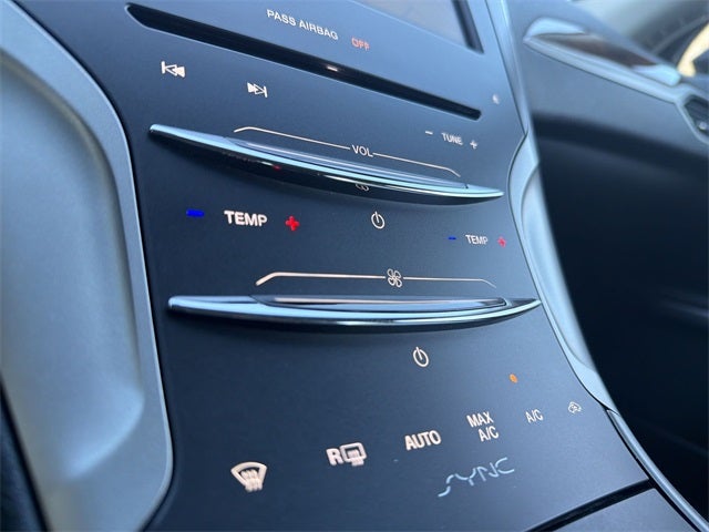 2015 Lincoln MKZ Base