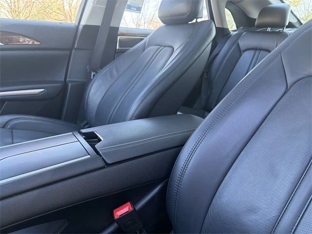 2015 Lincoln MKZ Base