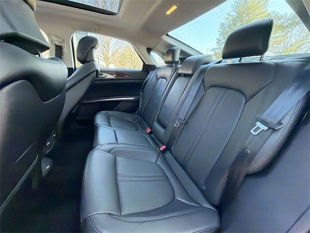 2015 Lincoln MKZ Base