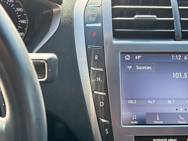 2020 Lincoln MKZ Standard