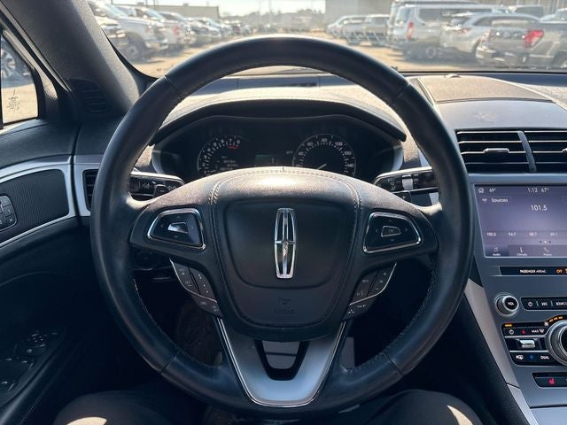 2020 Lincoln MKZ Standard