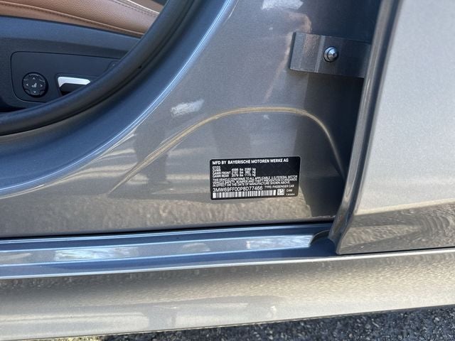 2023 BMW 3 Series 330i