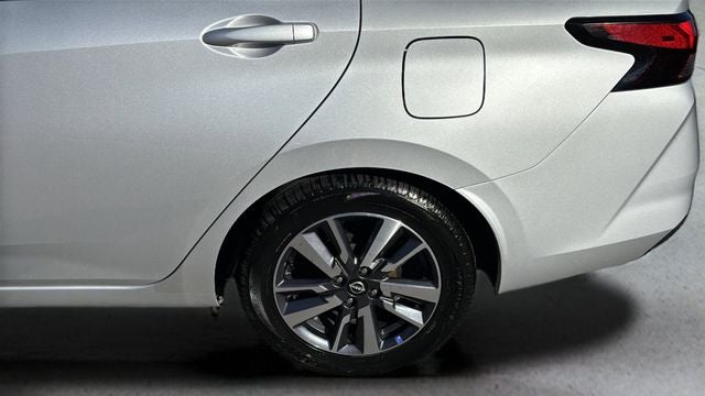 2023 Nissan Versa 1.6 SV