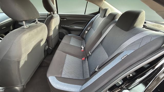 2023 Nissan Versa 1.6 SV