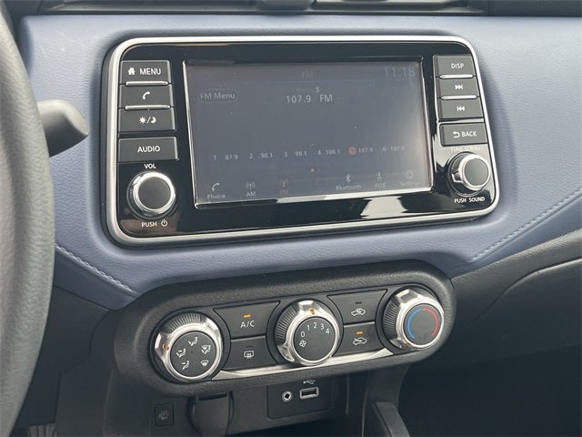 2024 Nissan Versa 1.6 SV