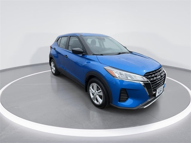 2023 Nissan Kicks S