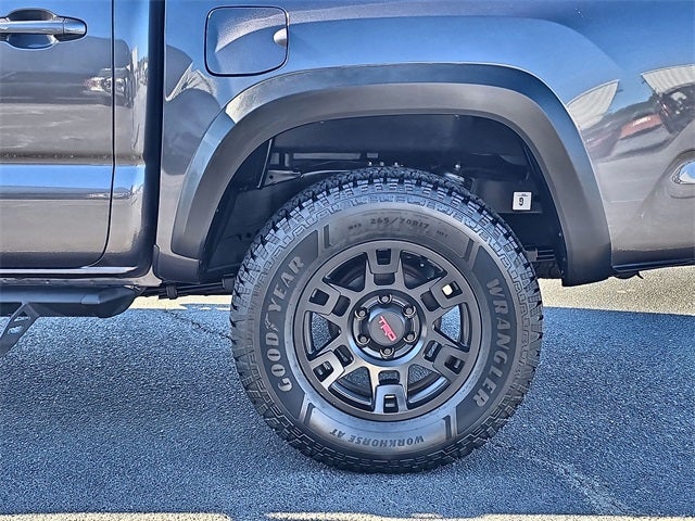 2023 Toyota Tacoma TRD Off-Road V6