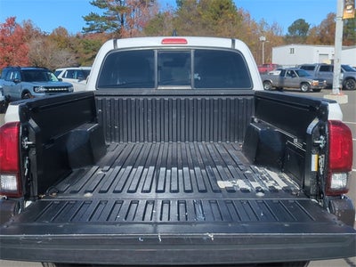 2022 Toyota Tacoma TRD Off-Road V6