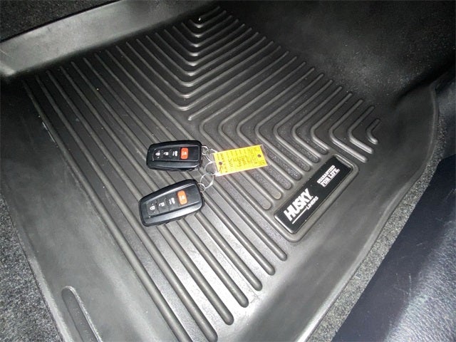 2020 Toyota Camry SE Nightshade