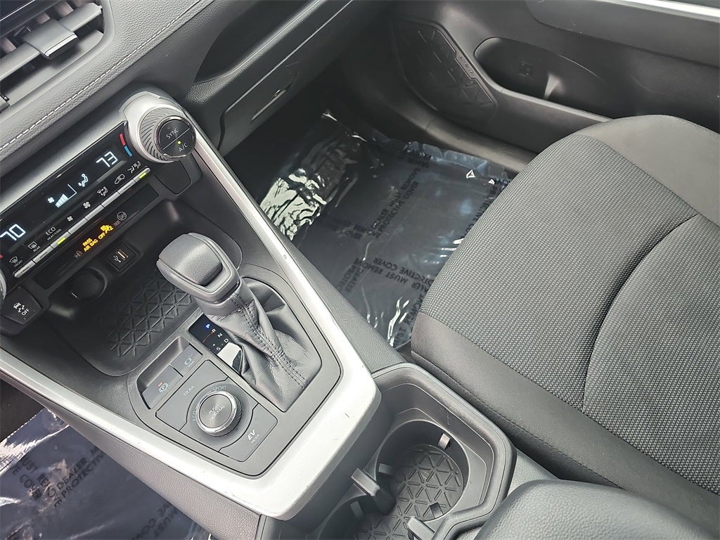 2023 Toyota RAV4 Hybrid LE