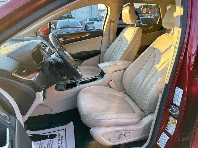 2019 Lincoln MKC Select