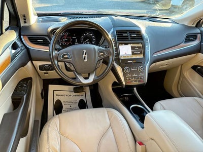 2019 Lincoln MKC Select