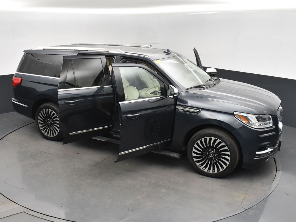 2021 Lincoln Navigator L Black Label