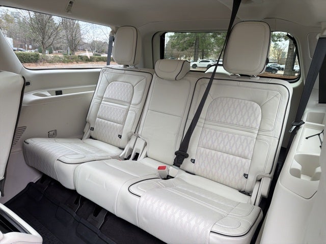 2022 Lincoln Navigator L L Black Label