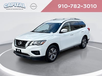 2020 Nissan Pathfinder S