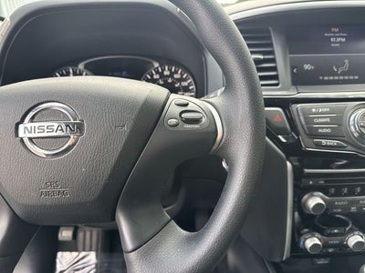 2020 Nissan Pathfinder S