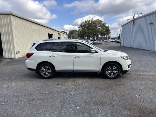 2020 Nissan Pathfinder S