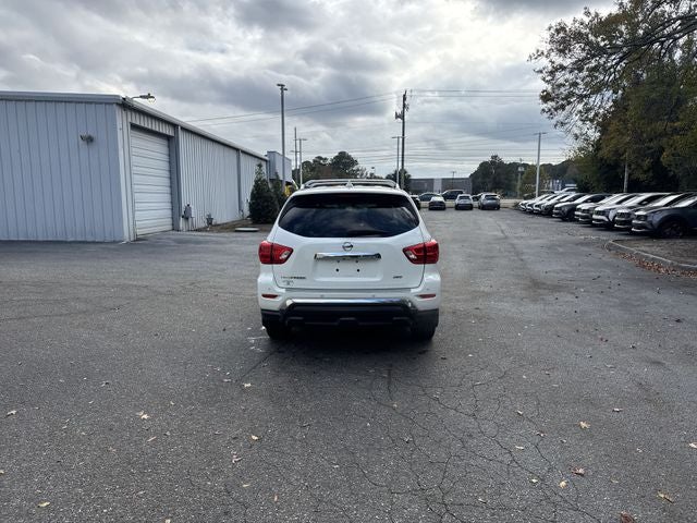 2020 Nissan Pathfinder S