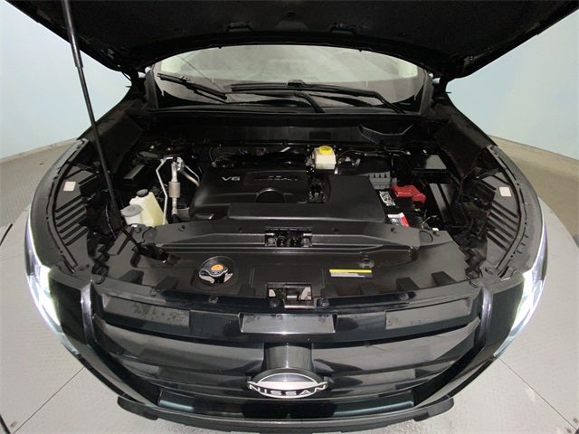 2022 Nissan Pathfinder SV