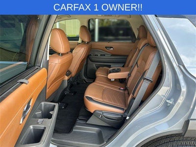 2023 Nissan Pathfinder Platinum