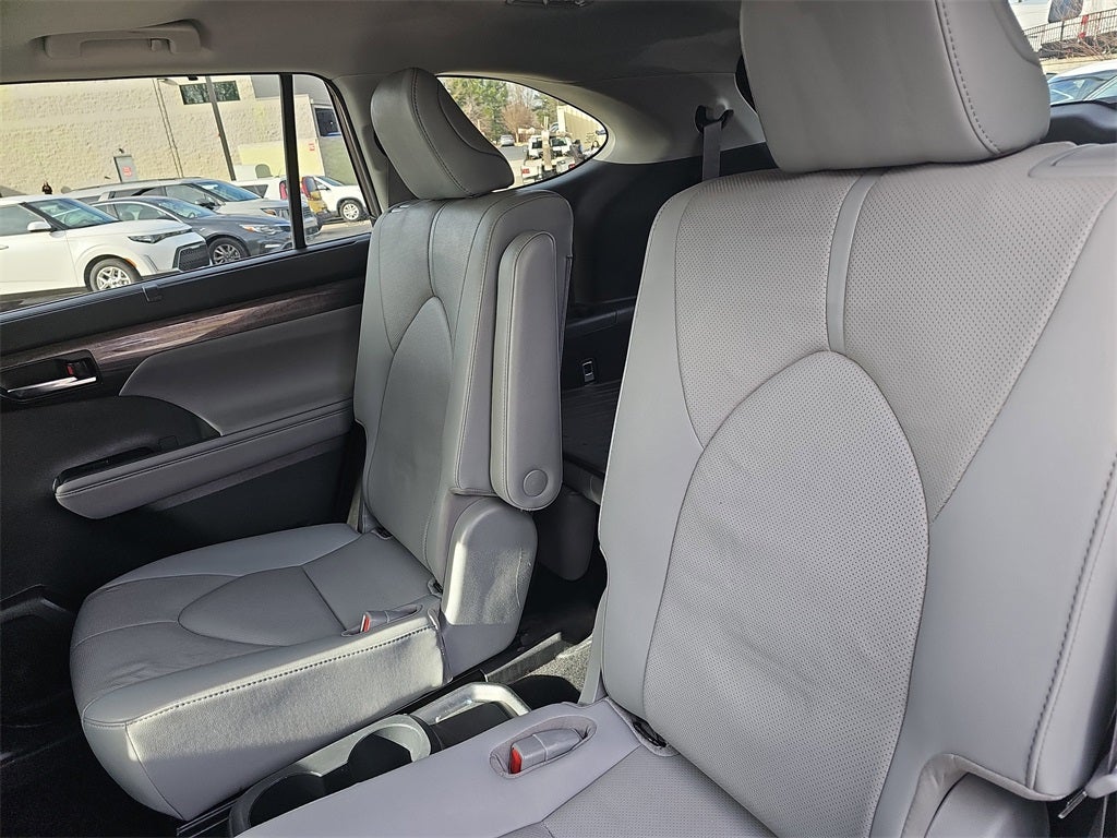 2020 Toyota Highlander Hybrid Limited