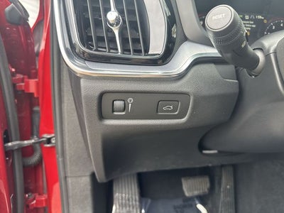 2020 Volvo S60 T5 Momentum