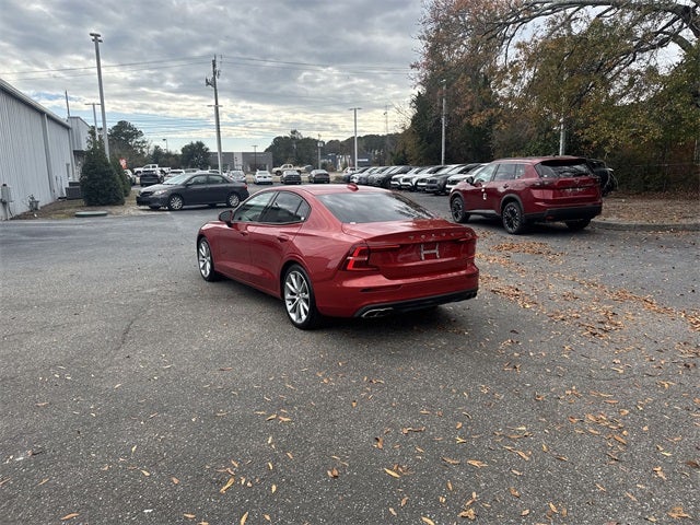 2020 Volvo S60 T5 Momentum