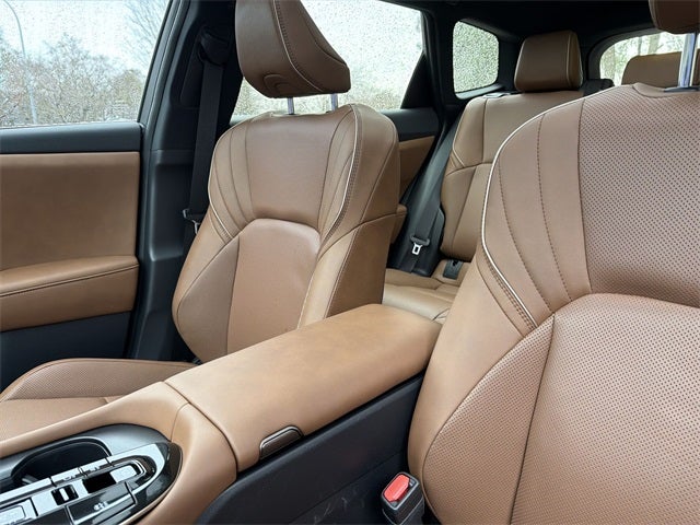 2025 Toyota Crown Signia Limited