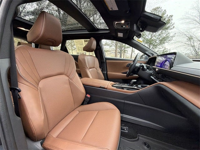 2025 Toyota Crown Signia Limited