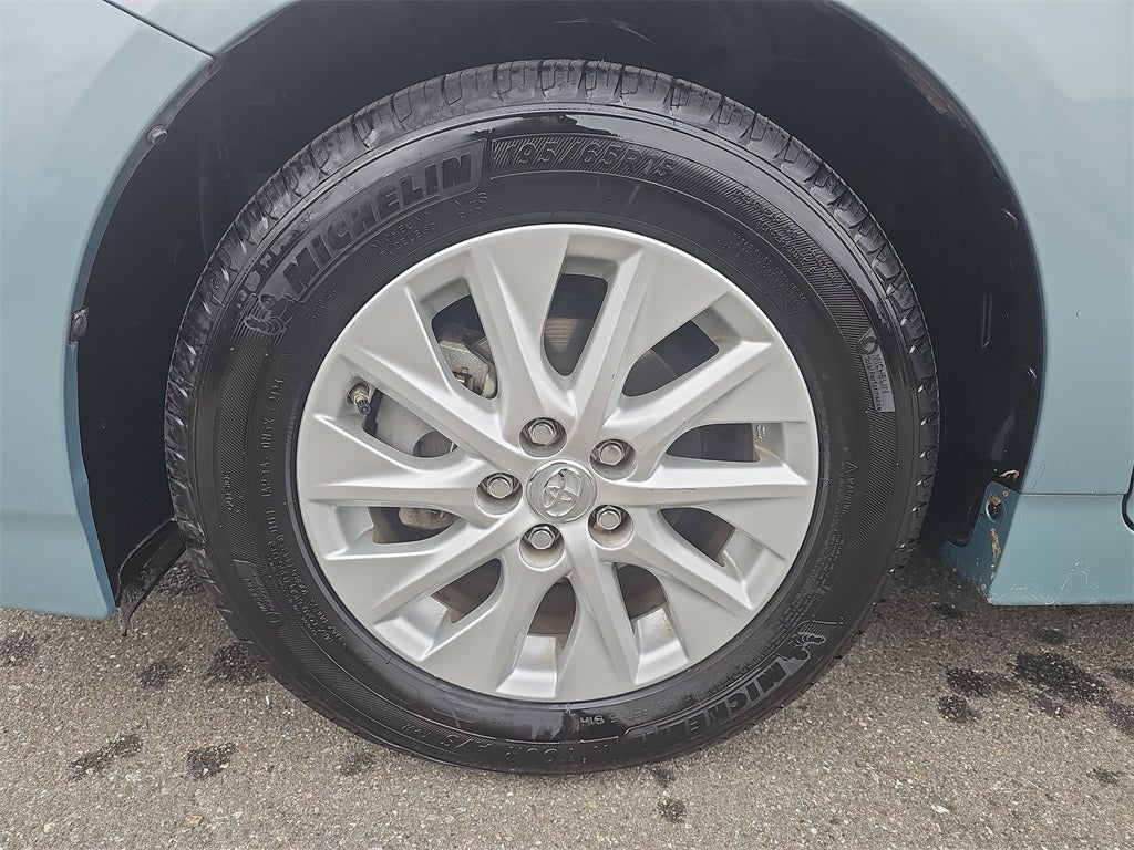 2014 Toyota Prius Plug-in Base