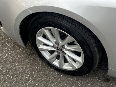 2023 Toyota Corolla Hatchback SE