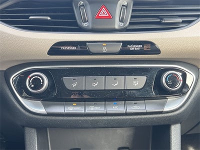 2018 Hyundai Elantra GT Base